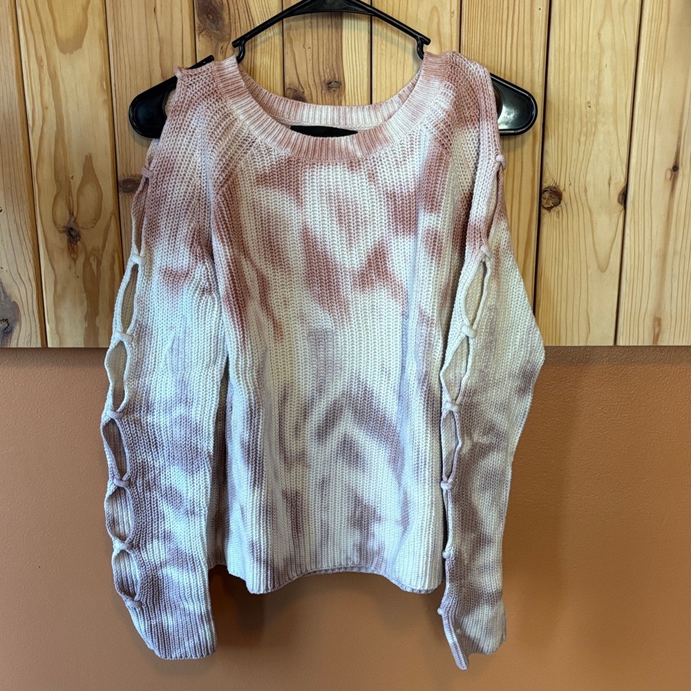360 Sweater White Pink Purple Knit Sweater